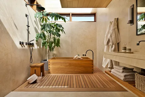 Bathroom – Spa-Like Primary Suite