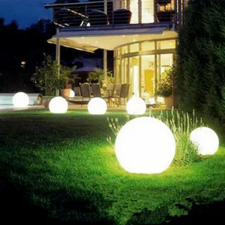 Garden Lighting to Highlight Features and Extend Use