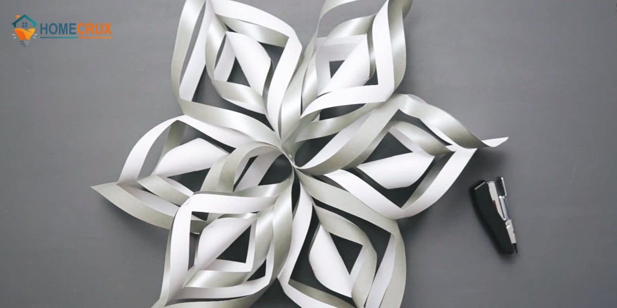 Perfect Paper Snowflakes